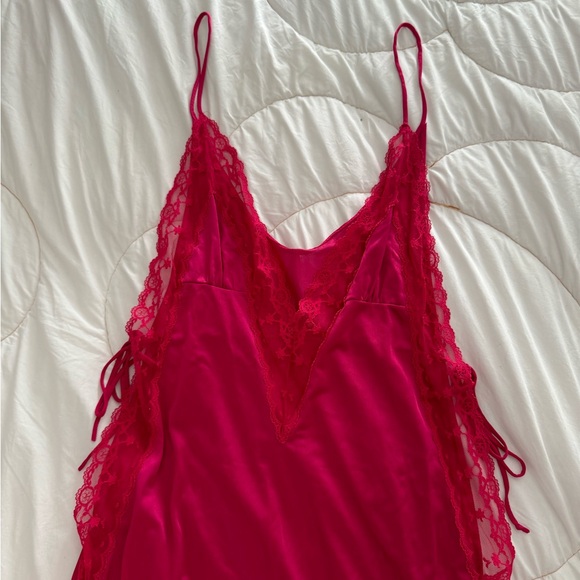 LACE SLIP DRESS - Picture 2 of 4